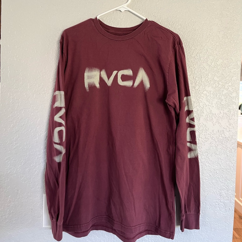 RVCA regular fit long sleeve t-shirt. Size Large.
